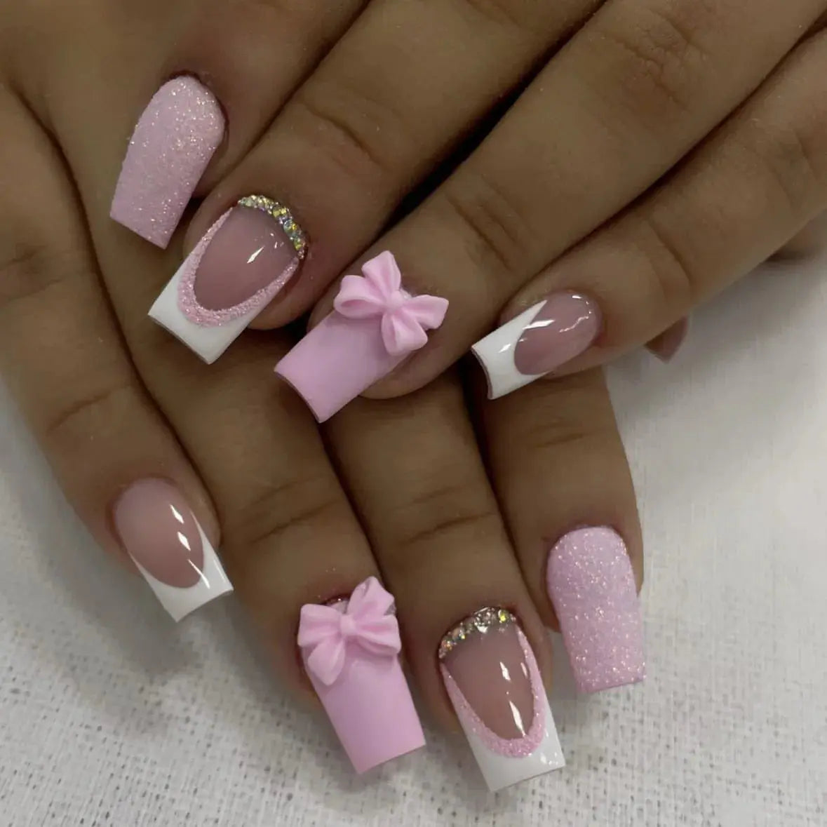 24Pcs Pink French Style Fake Nails 3D Bowknot Designs Short Square Press on Nails Sweet Korean Fashion False Nail for Women Girl Makeup art