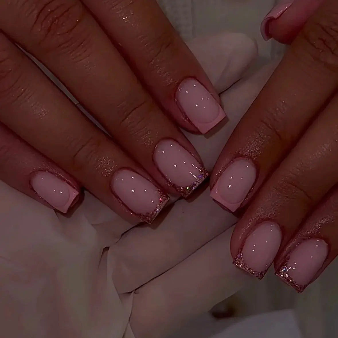 24Pcs French Fake Nails Wearable Burgundy Red Nails Simple Press on False Nails with Glue Short Square Full Cover Manicure Tip Makeup art