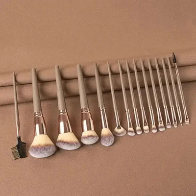 13pcs Premium Synthetic Nylon Bristle Makeup Brush Set - Soft, Gentle, and Cruelty-Free for Flawless Foundation, Blush, Powder, Makeup art