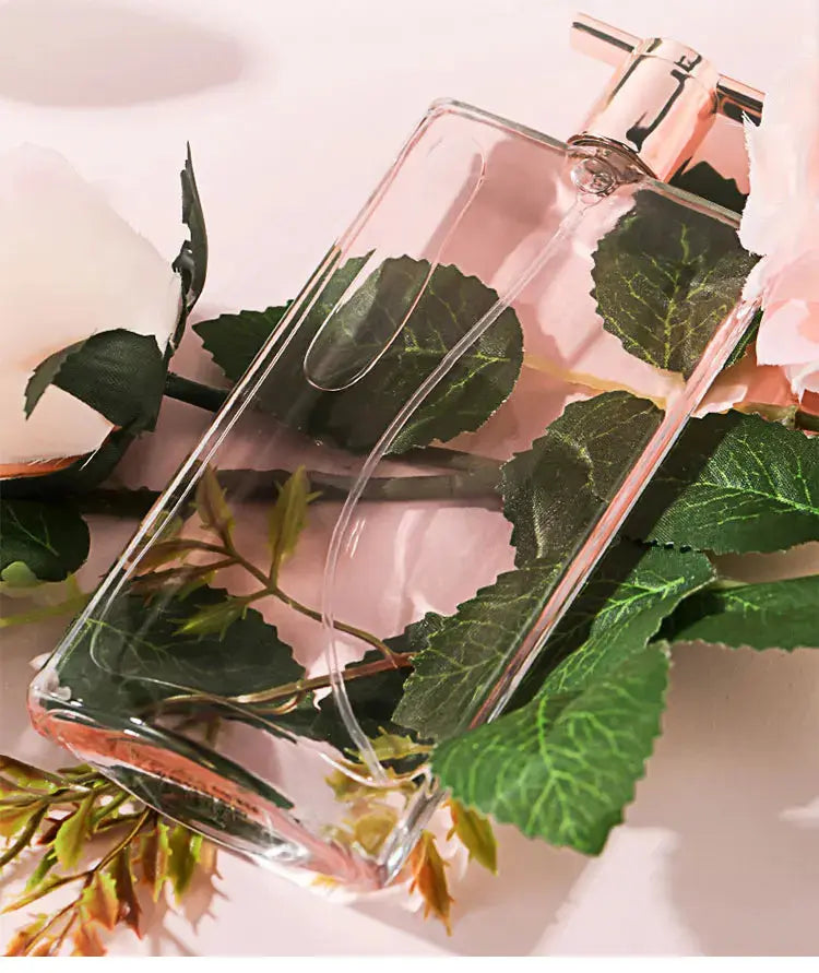 Hot Sale 50ml Eau De Parfum Spray Sweet Fruit Floral Notes Long Lasting Energetic Romantic Idole Perfume for Women Makeup art