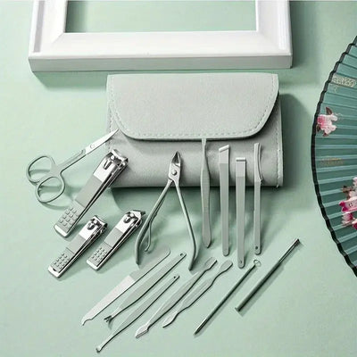 16pcs Professional Nail Clippers and Cuticle Nippers Set with Travel Case Manicure Set Pedicure Sets Nail Clippers Makeup art