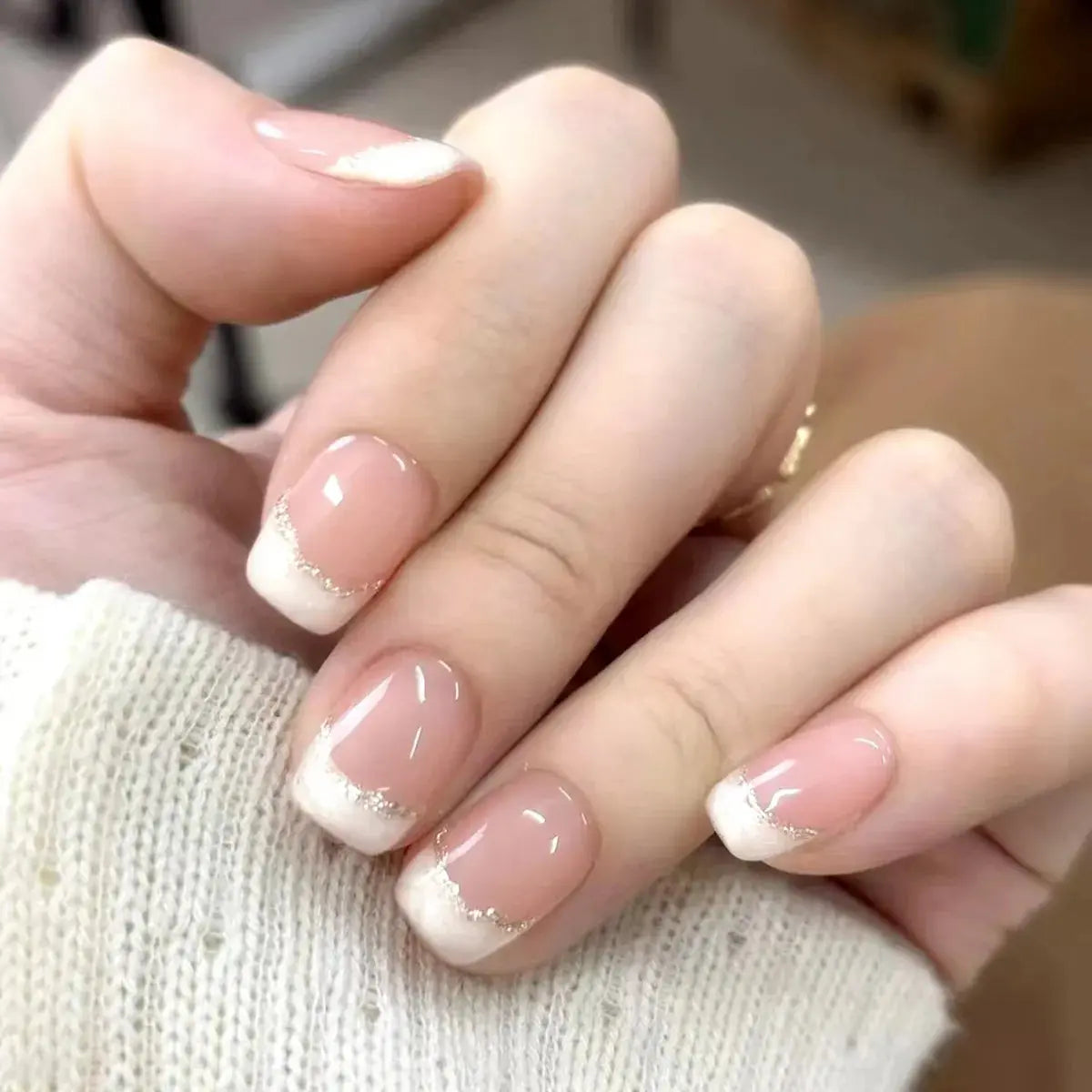 24Pcs French Fake Nails Wearable Burgundy Red Nails Simple Press on False Nails with Glue Short Square Full Cover Manicure Tip Makeup art