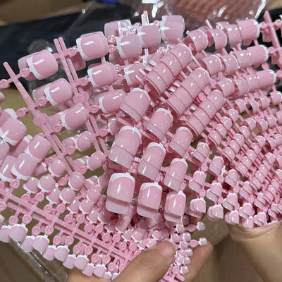 120pcs Short Square False Toe Nail Tips Pink French Soft Gel Press On Toenails White Edge Fake Toe nails Full Cover Toe Nail Tip Makeup art
