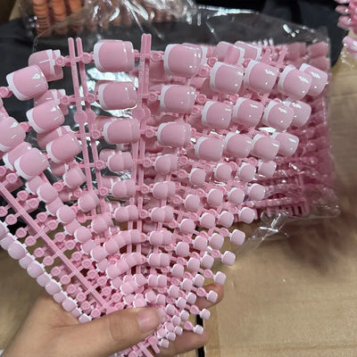 120pcs Short Square False Toe Nail Tips Pink French Soft Gel Press On Toenails White Edge Fake Toe nails Full Cover Toe Nail Tip Makeup art