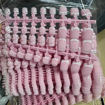 120pcs Short Square False Toe Nail Tips Pink French Soft Gel Press On Toenails White Edge Fake Toe nails Full Cover Toe Nail Tip Makeup art