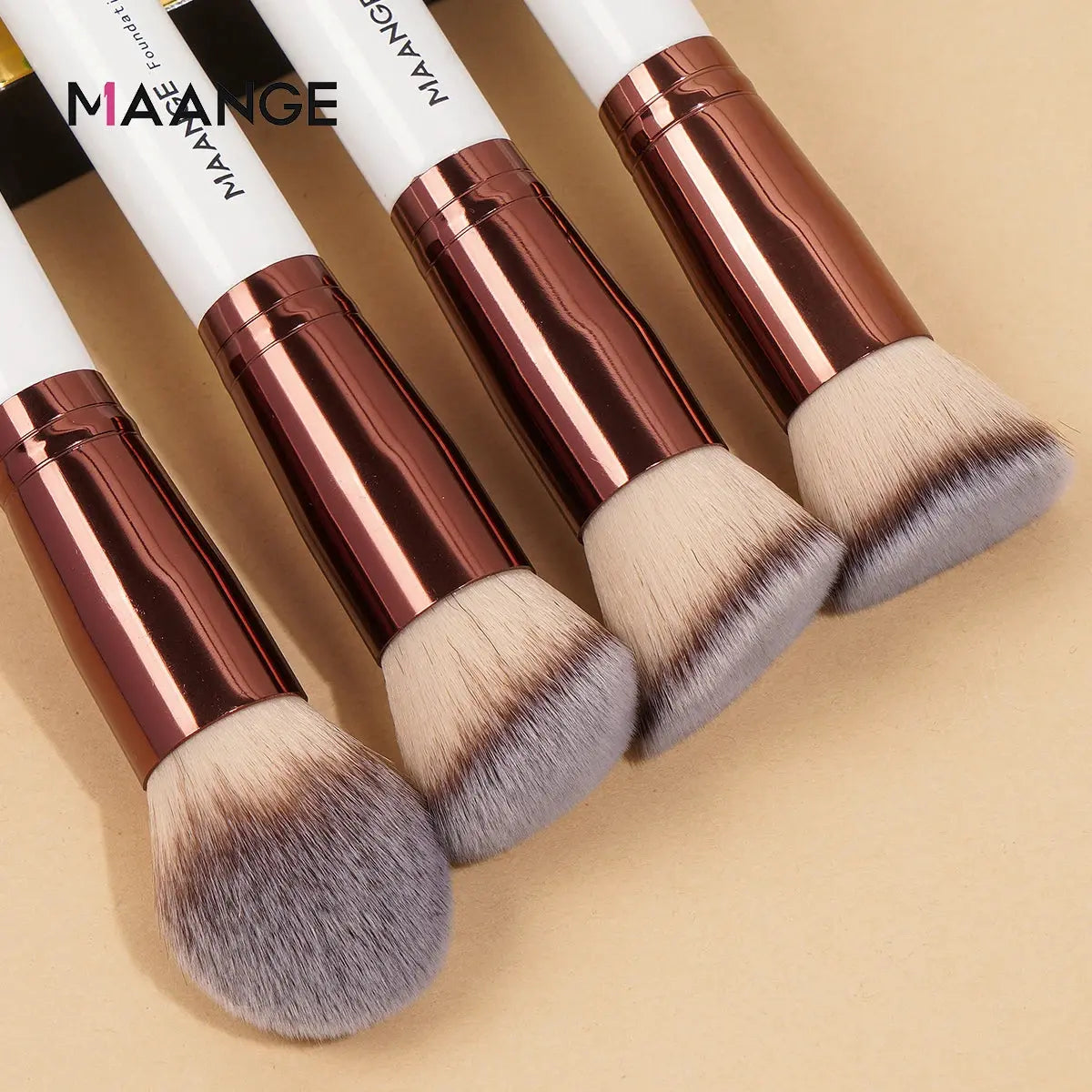 MAANGE 4Pcs Makeup Brushes with Case Foundation Concealer Powder Makeup Brush Soft Dense Bristles Big Cosmetic Brushes Beauty Makeup art
