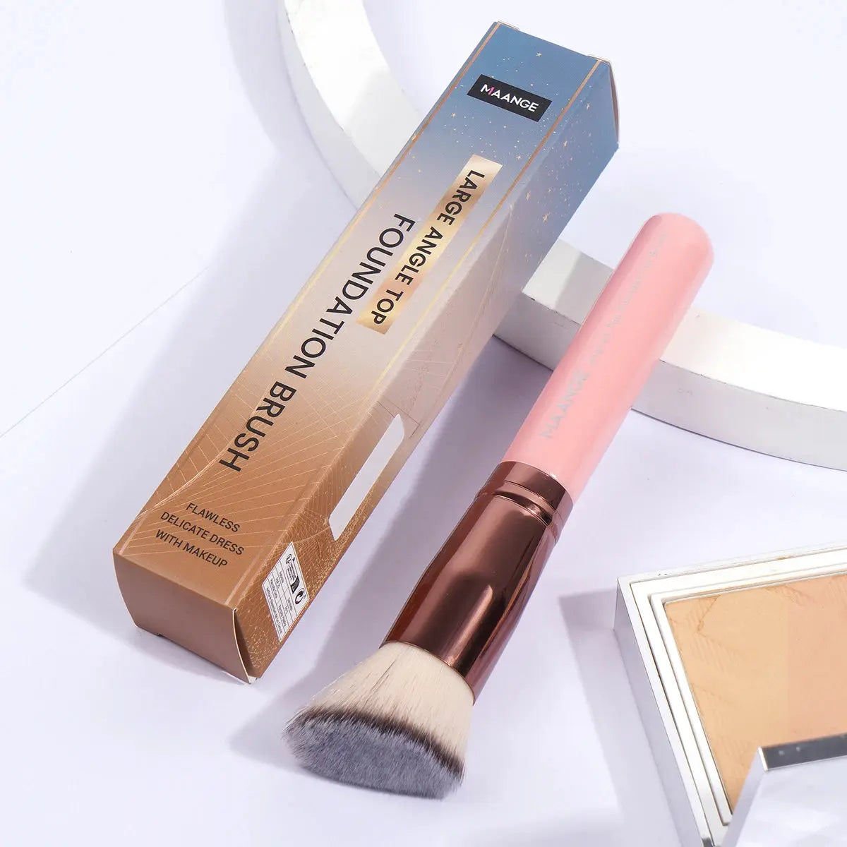 MAANGE 2PCS Foundation Makeup Brush Set Flat Angled Kabuki Powder Blush Brush For Liquid Soft Bristles Cosmetic Makeup Tools Makeup art